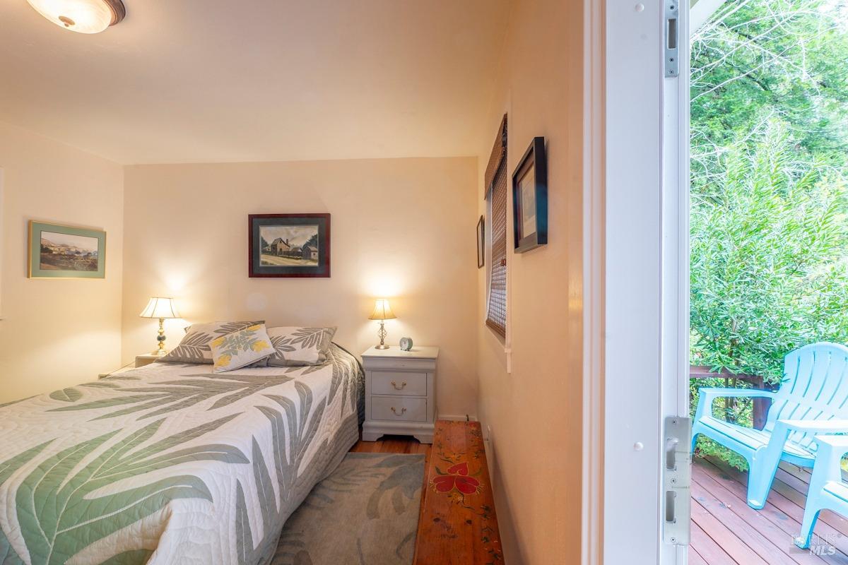 Detail Gallery Image 16 of 24 For 41600 Comptche-Ukiah Rd, Mendocino,  CA 95460 - 2 Beds | 1 Baths