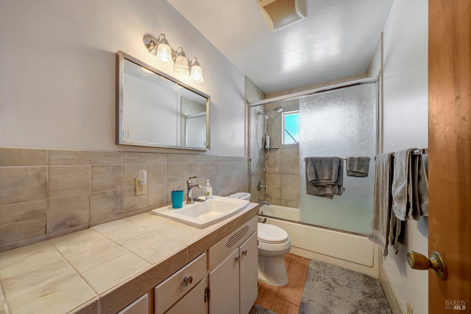 Detail Gallery Image 22 of 48 For 9245 Glenhaven Dr, Glenhaven,  CA 95443 - 3 Beds | 1/1 Baths