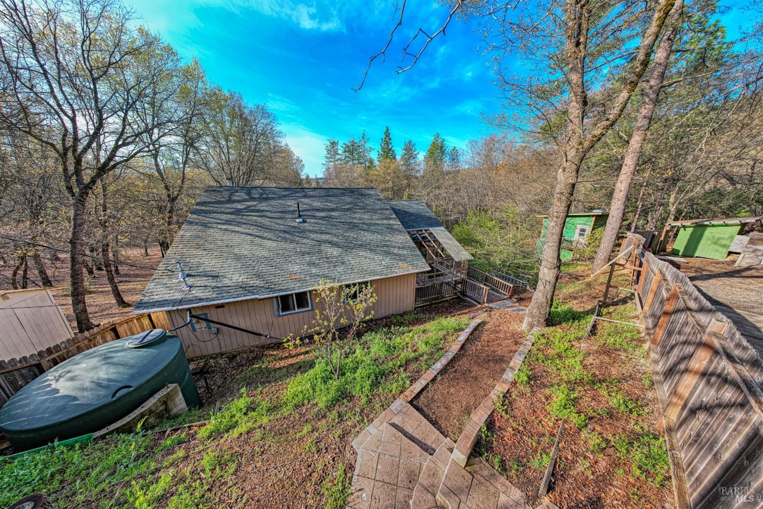 Detail Gallery Image 42 of 56 For 11575 Loch Lomond Rd, Middletown,  CA 95461 - 3 Beds | 3 Baths