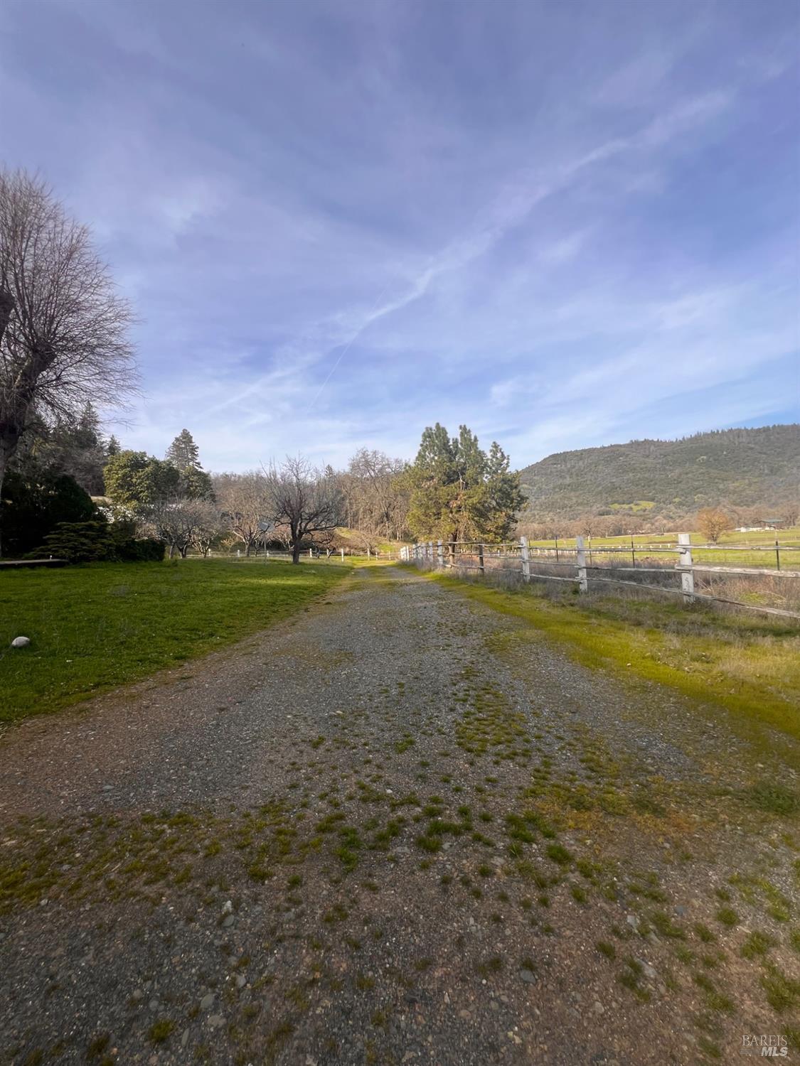 Detail Gallery Image 17 of 32 For 78951 Zenia Rd, Covelo,  CA 95428 - 3 Beds | 1/1 Baths
