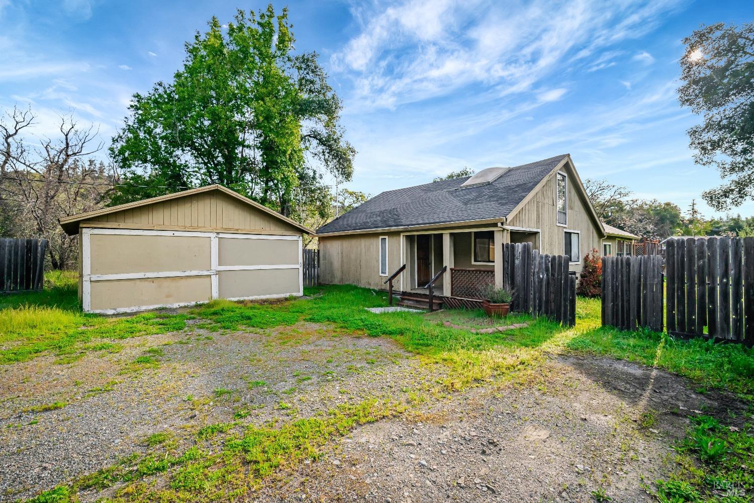 Detail Gallery Image 1 of 33 For 26751 Highway 128 Unkn, Yorkville,  CA 95494 - 2 Beds | 1 Baths