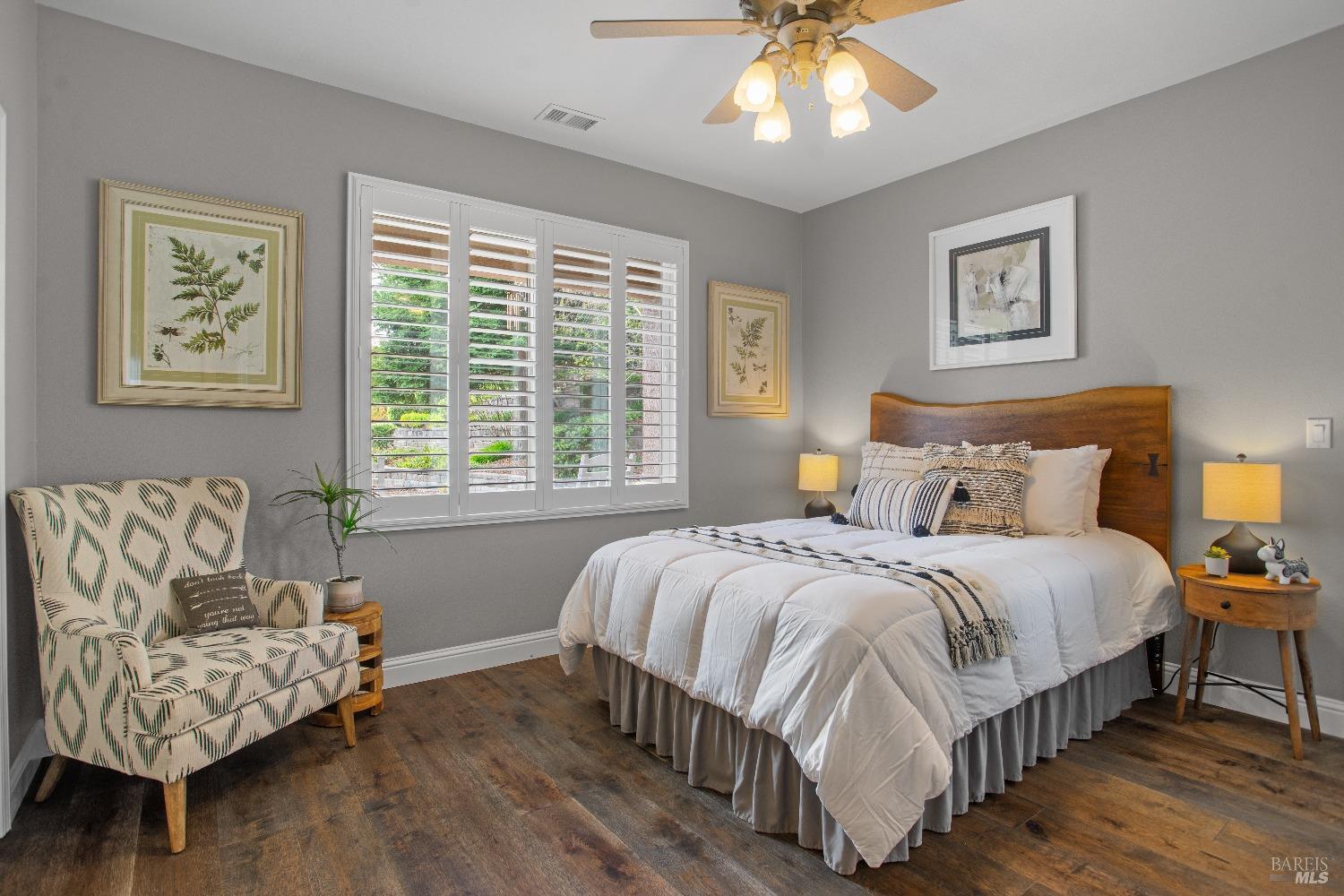 Detail Gallery Image 12 of 95 For 6121 N Vine St, Vacaville,  CA 95688 - 4 Beds | 3 Baths