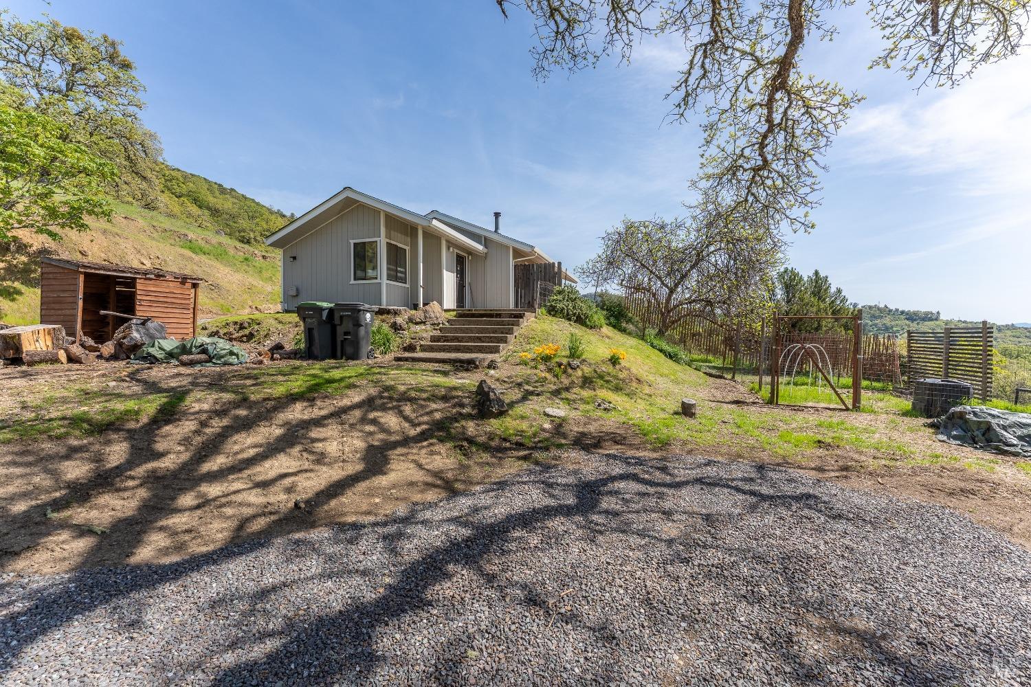 Detail Gallery Image 18 of 34 For 3425 Black Bart Trl, Redwood Valley,  CA 95470 - 2 Beds | 1 Baths
