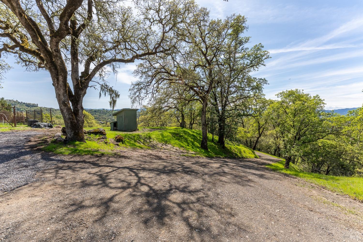 Detail Gallery Image 20 of 34 For 3425 Black Bart Trl, Redwood Valley,  CA 95470 - 2 Beds | 1 Baths