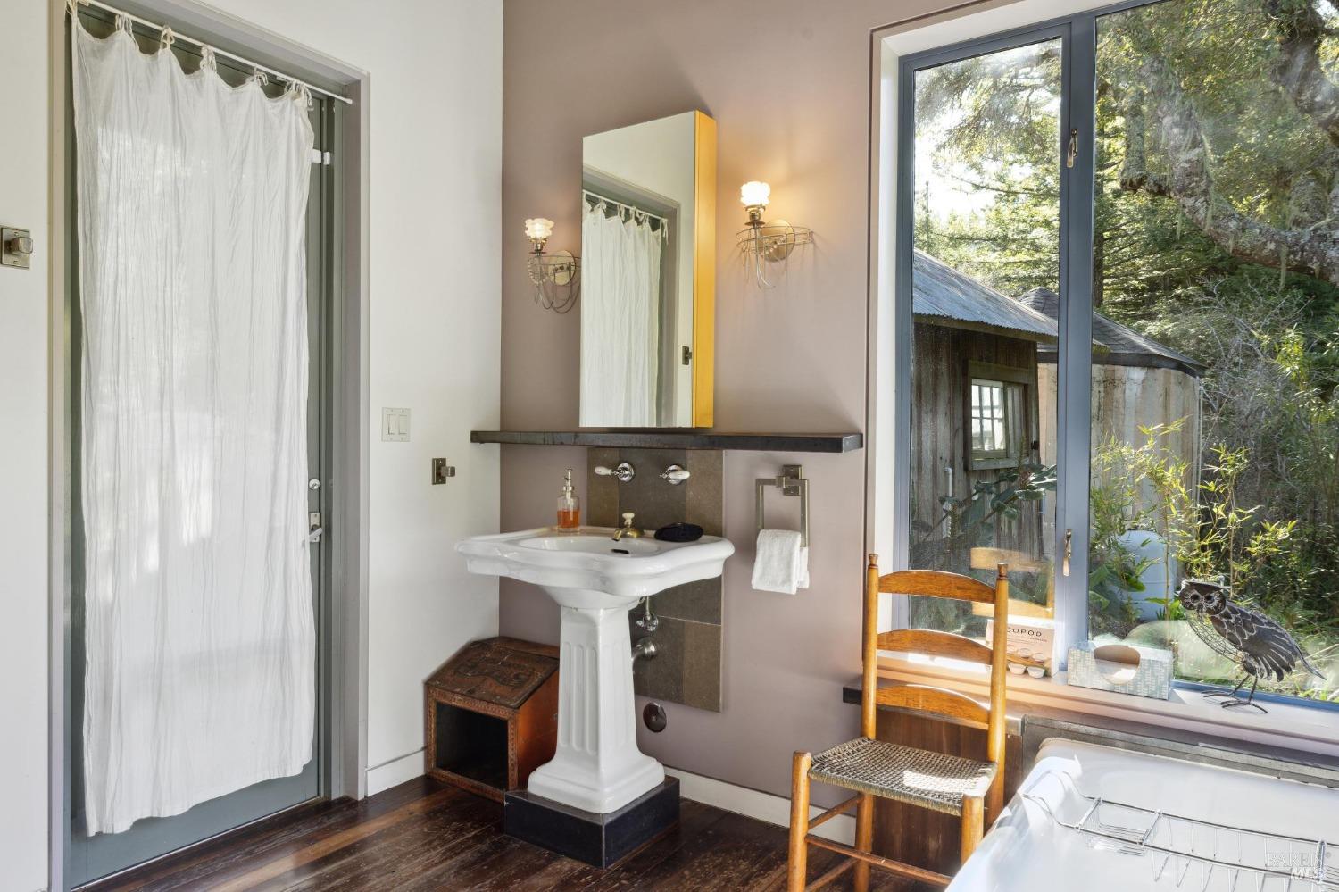 Detail Gallery Image 22 of 40 For 16090 Coleman Valley Rd, Occidental,  CA 95465 - 2 Beds | 2 Baths