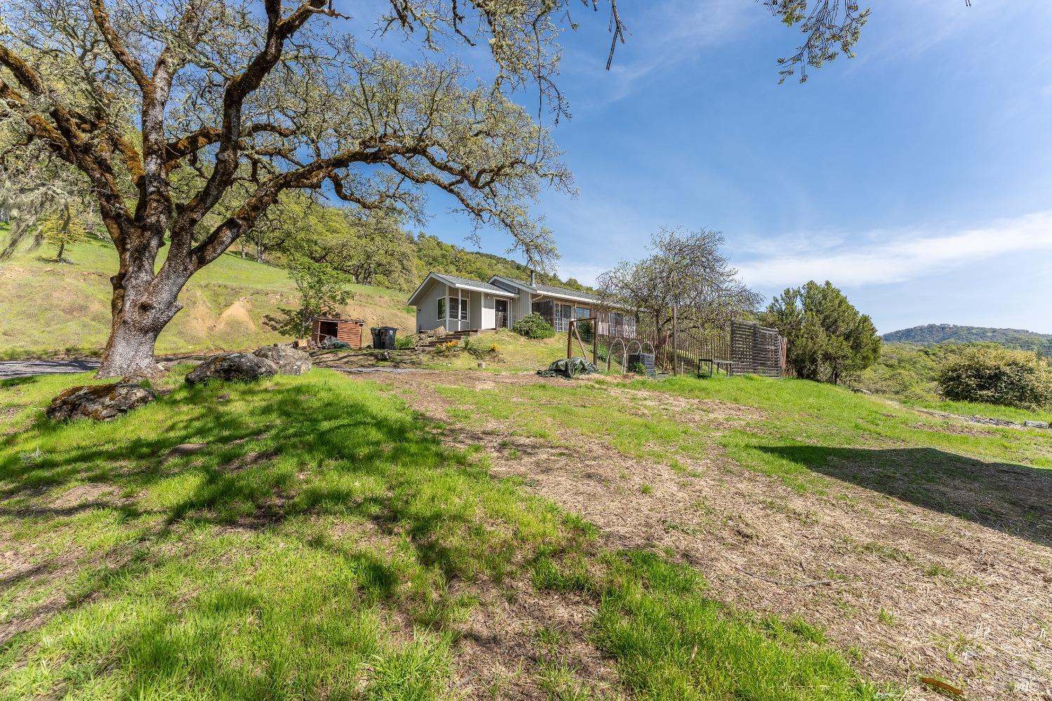 Detail Gallery Image 25 of 34 For 3425 Black Bart Trl, Redwood Valley,  CA 95470 - 2 Beds | 1 Baths