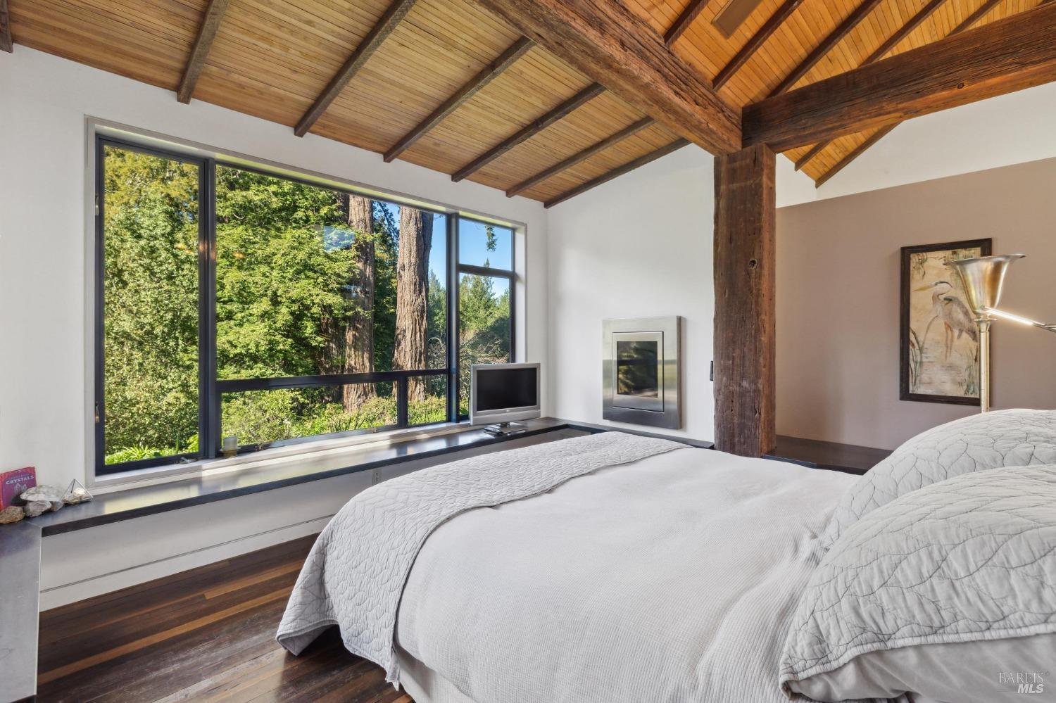 Detail Gallery Image 18 of 40 For 16090 Coleman Valley Rd, Occidental,  CA 95465 - 2 Beds | 2 Baths