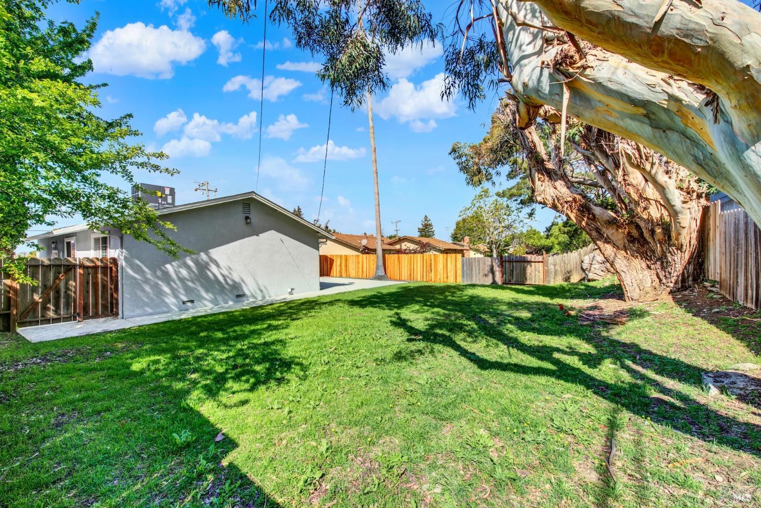 Detail Gallery Image 16 of 18 For 630 Mini Dr, Vallejo,  CA 94589 - 3 Beds | 2 Baths