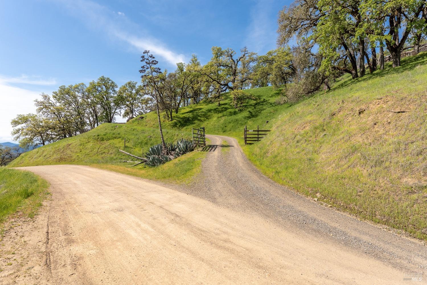 Detail Gallery Image 34 of 34 For 3425 Black Bart Trl, Redwood Valley,  CA 95470 - 2 Beds | 1 Baths