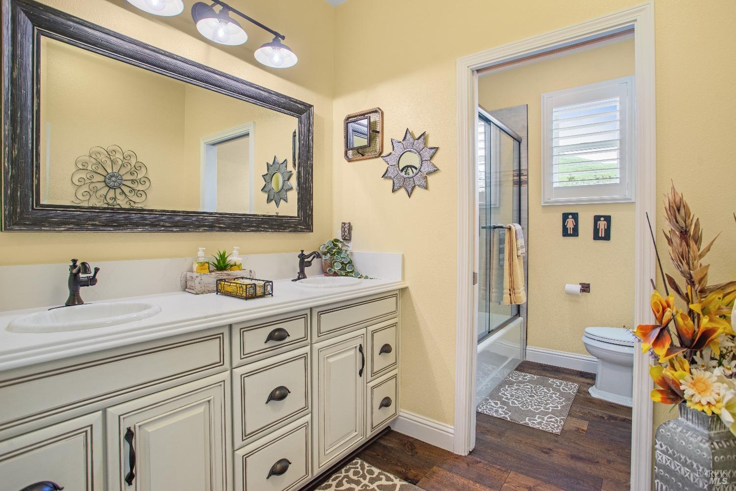 Detail Gallery Image 29 of 95 For 6121 N Vine St, Vacaville,  CA 95688 - 4 Beds | 3 Baths