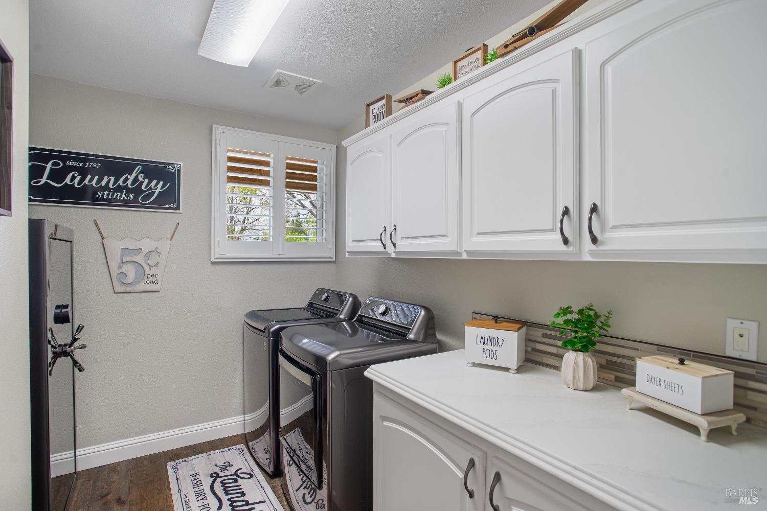 Detail Gallery Image 50 of 95 For 6121 N Vine St, Vacaville,  CA 95688 - 4 Beds | 3 Baths