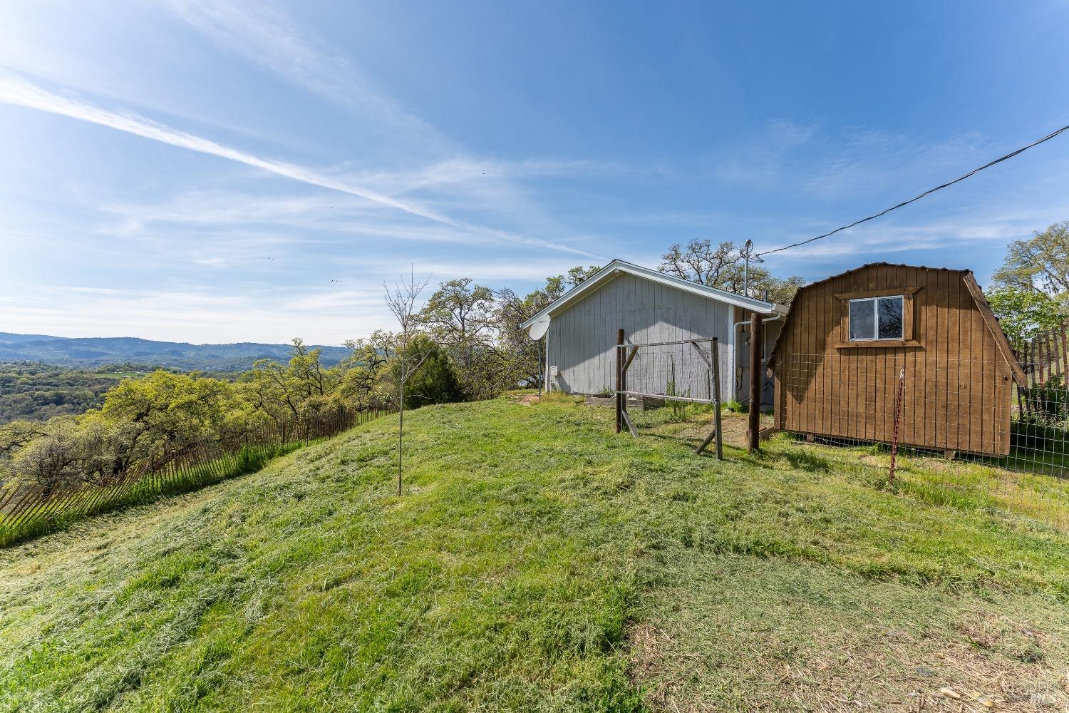 Detail Gallery Image 22 of 34 For 3425 Black Bart Trl, Redwood Valley,  CA 95470 - 2 Beds | 1 Baths