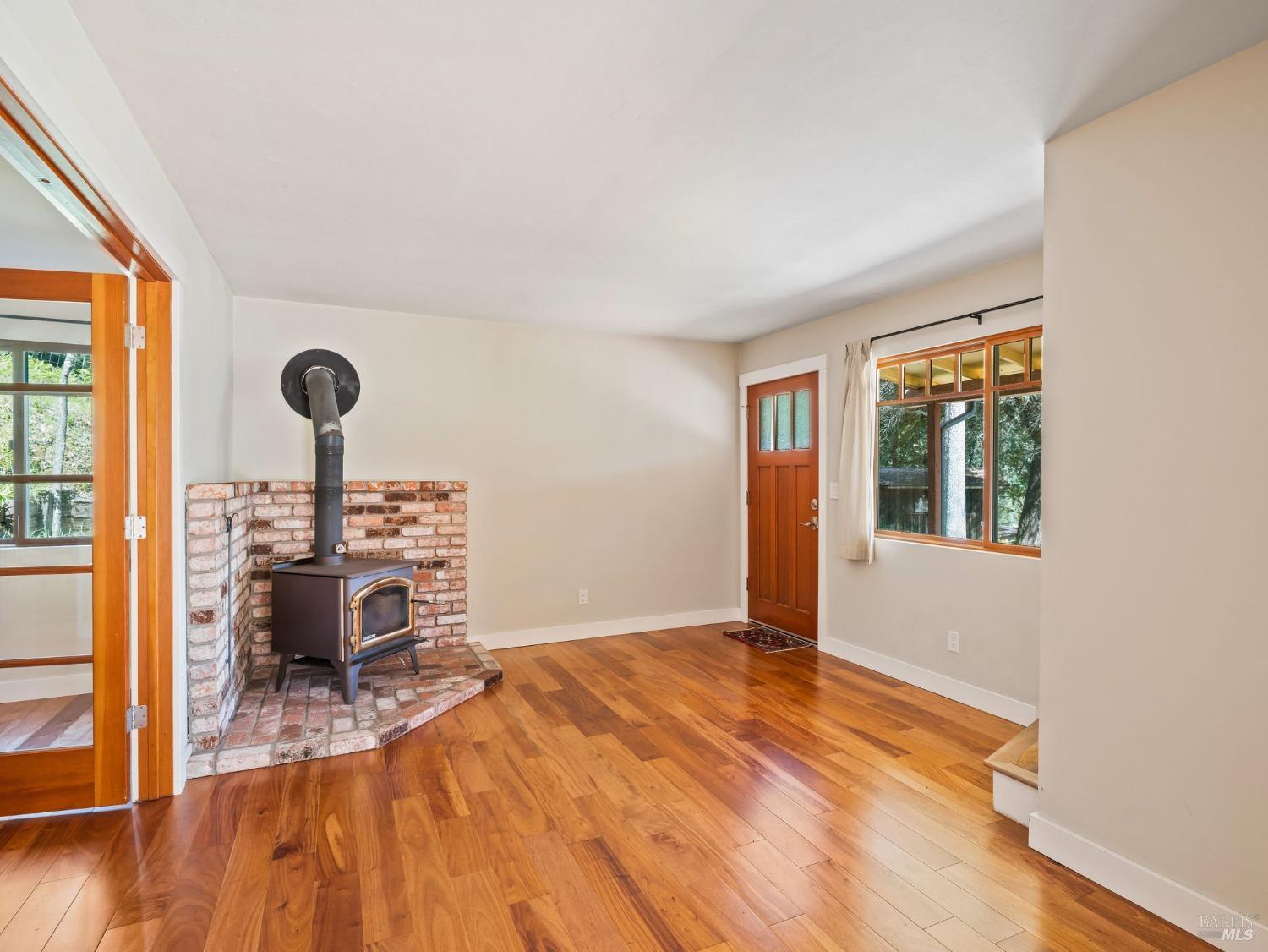 Detail Gallery Image 7 of 41 For 8330 Highway 128 Hwy, Philo,  CA 95466 - 2 Beds | 2 Baths