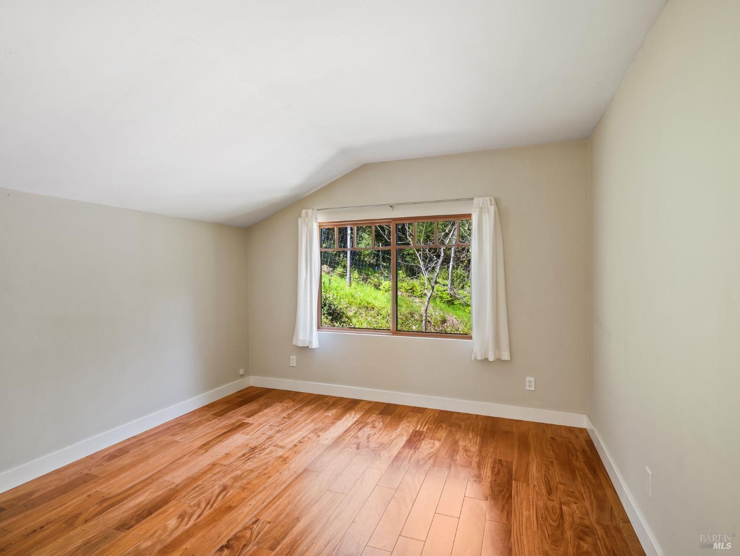 Detail Gallery Image 26 of 41 For 8330 Highway 128 Hwy, Philo,  CA 95466 - 2 Beds | 2 Baths