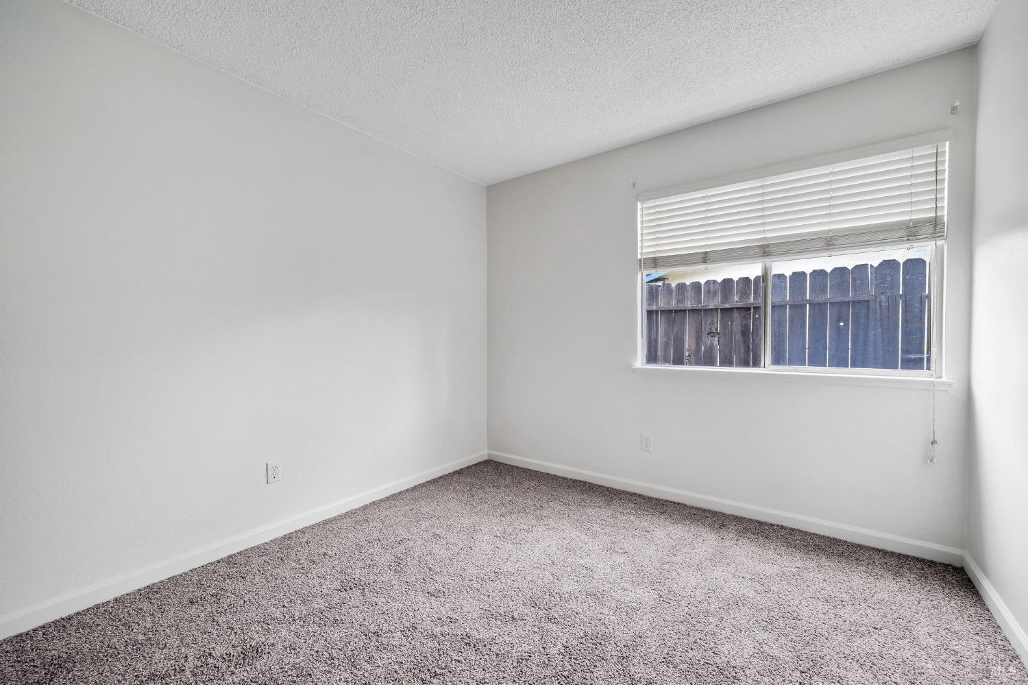 Detail Gallery Image 22 of 31 For 170 Wren Ct, Vallejo,  CA 94591 - 3 Beds | 2 Baths