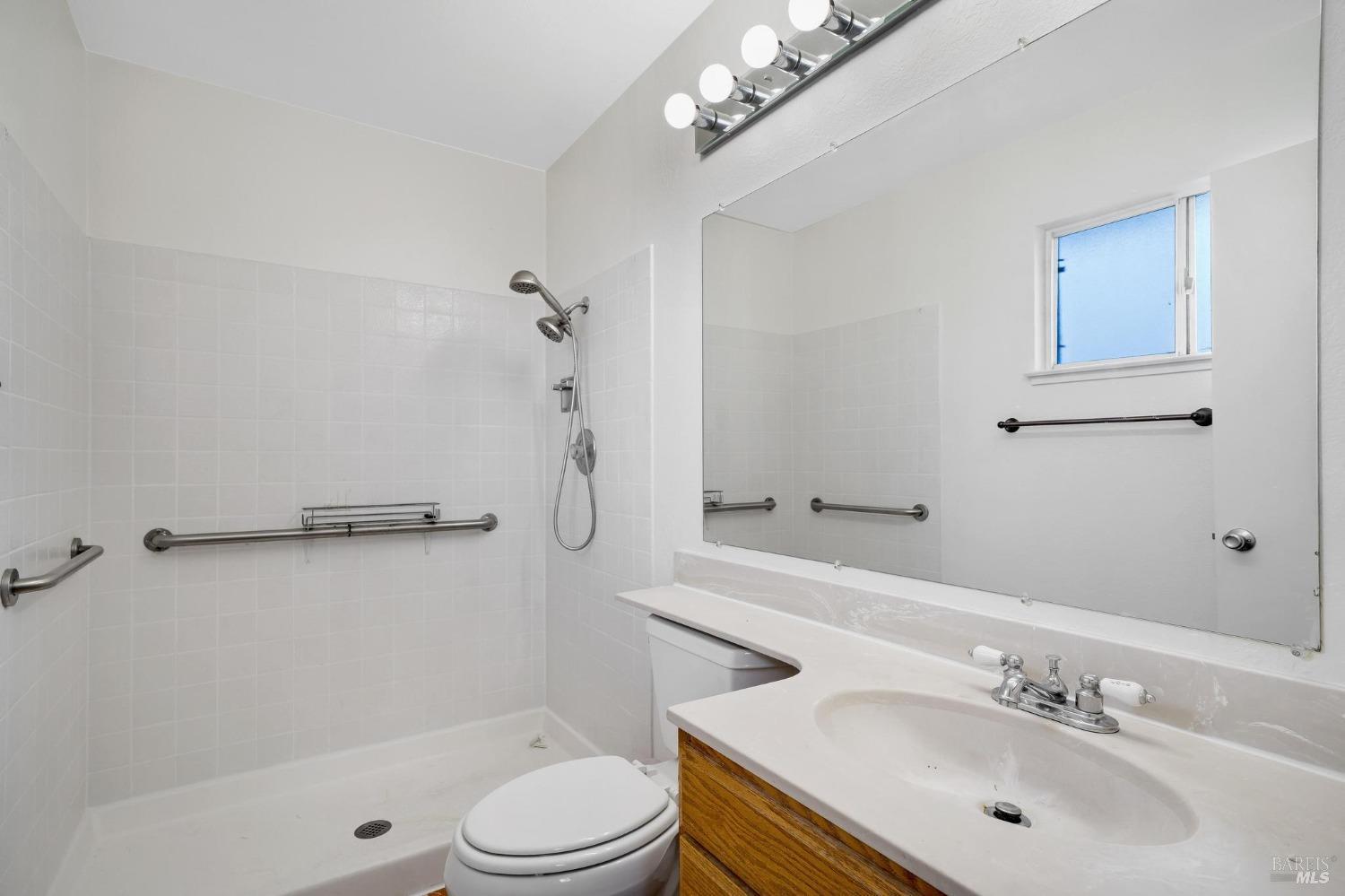 Detail Gallery Image 21 of 31 For 170 Wren Ct, Vallejo,  CA 94591 - 3 Beds | 2 Baths