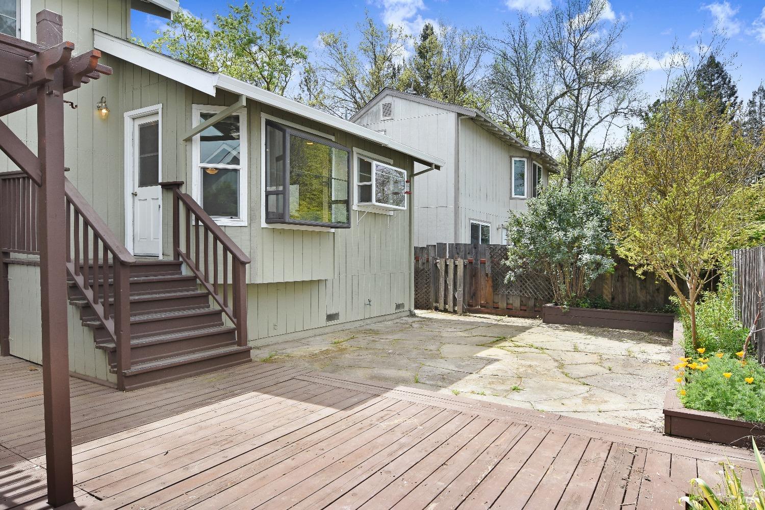 Detail Gallery Image 26 of 29 For 1728 Arroyo Sierra Cir, Santa Rosa,  CA 95405 - 3 Beds | 2/1 Baths