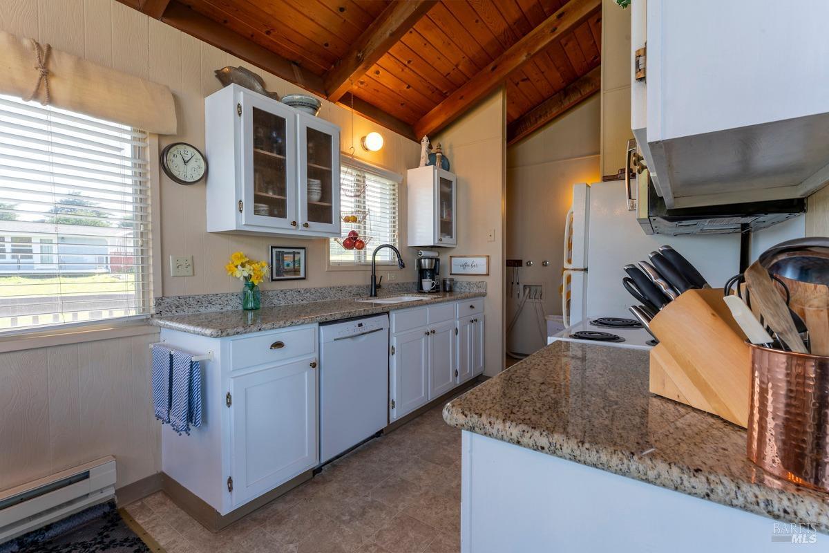 Detail Gallery Image 20 of 36 For 2721 White Gull Ct, Albion,  CA 95410 - 3 Beds | 2 Baths