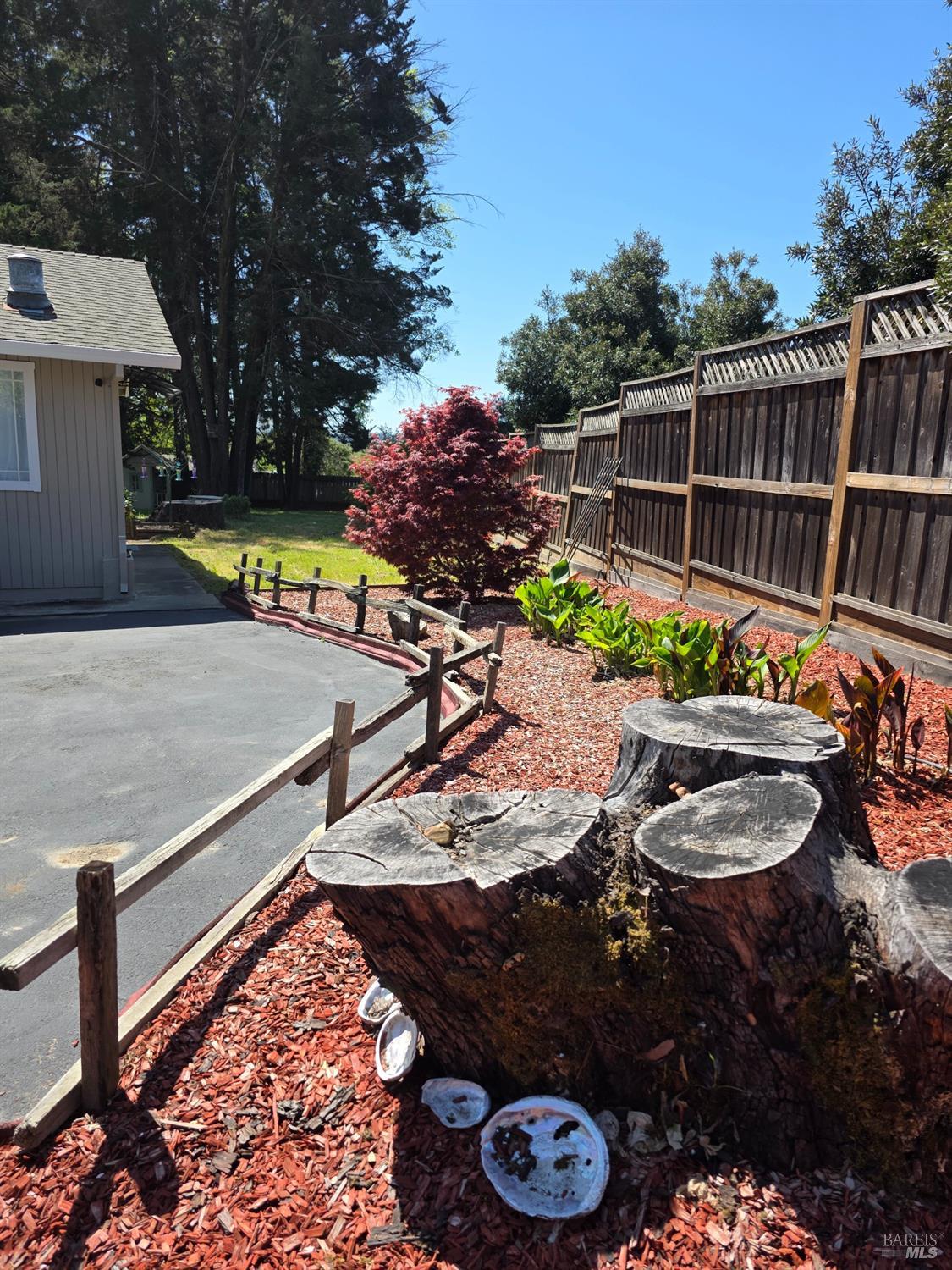 Detail Gallery Image 16 of 82 For 6049 Van Keppel Rd, Forestville,  CA 95436 - 2 Beds | 1 Baths