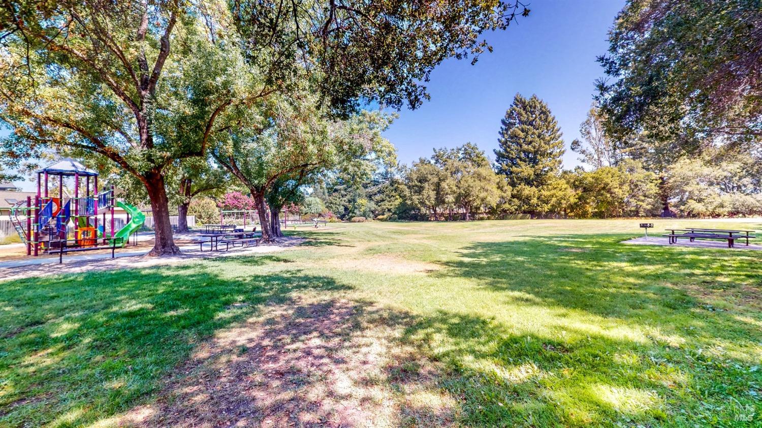 Detail Gallery Image 45 of 48 For 1017 Stanislaus Way, Santa Rosa,  CA 95401 - 3 Beds | 2 Baths
