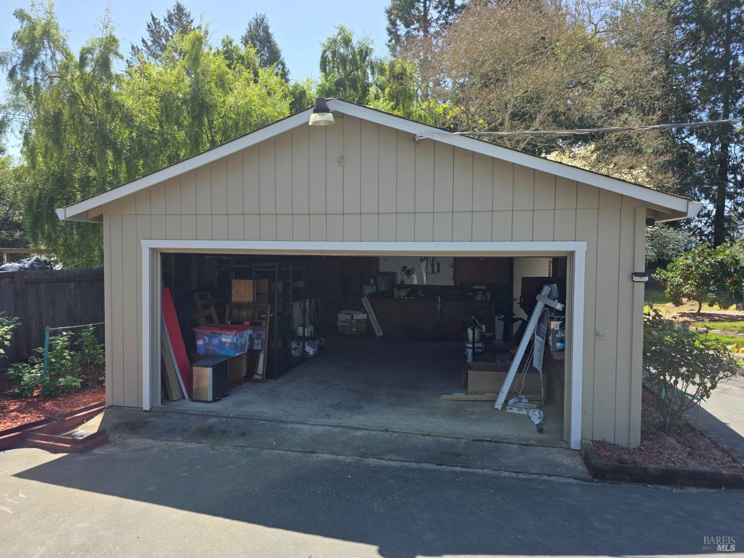 Detail Gallery Image 8 of 82 For 6049 Van Keppel Rd, Forestville,  CA 95436 - 2 Beds | 1 Baths