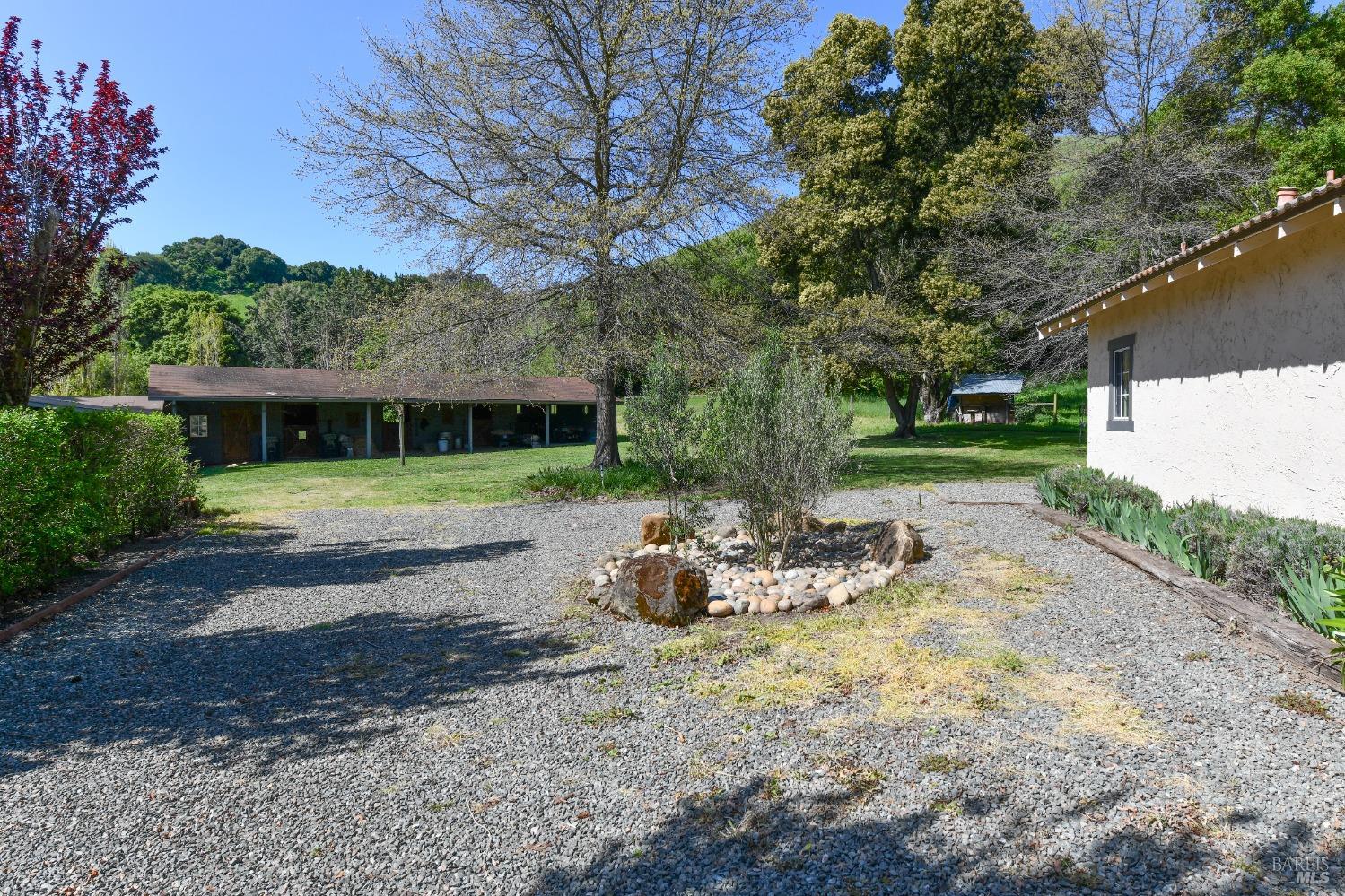 Detail Gallery Image 27 of 54 For 3657 Spurs Trl, American Canyon,  CA 94503 - 3 Beds | 3 Baths