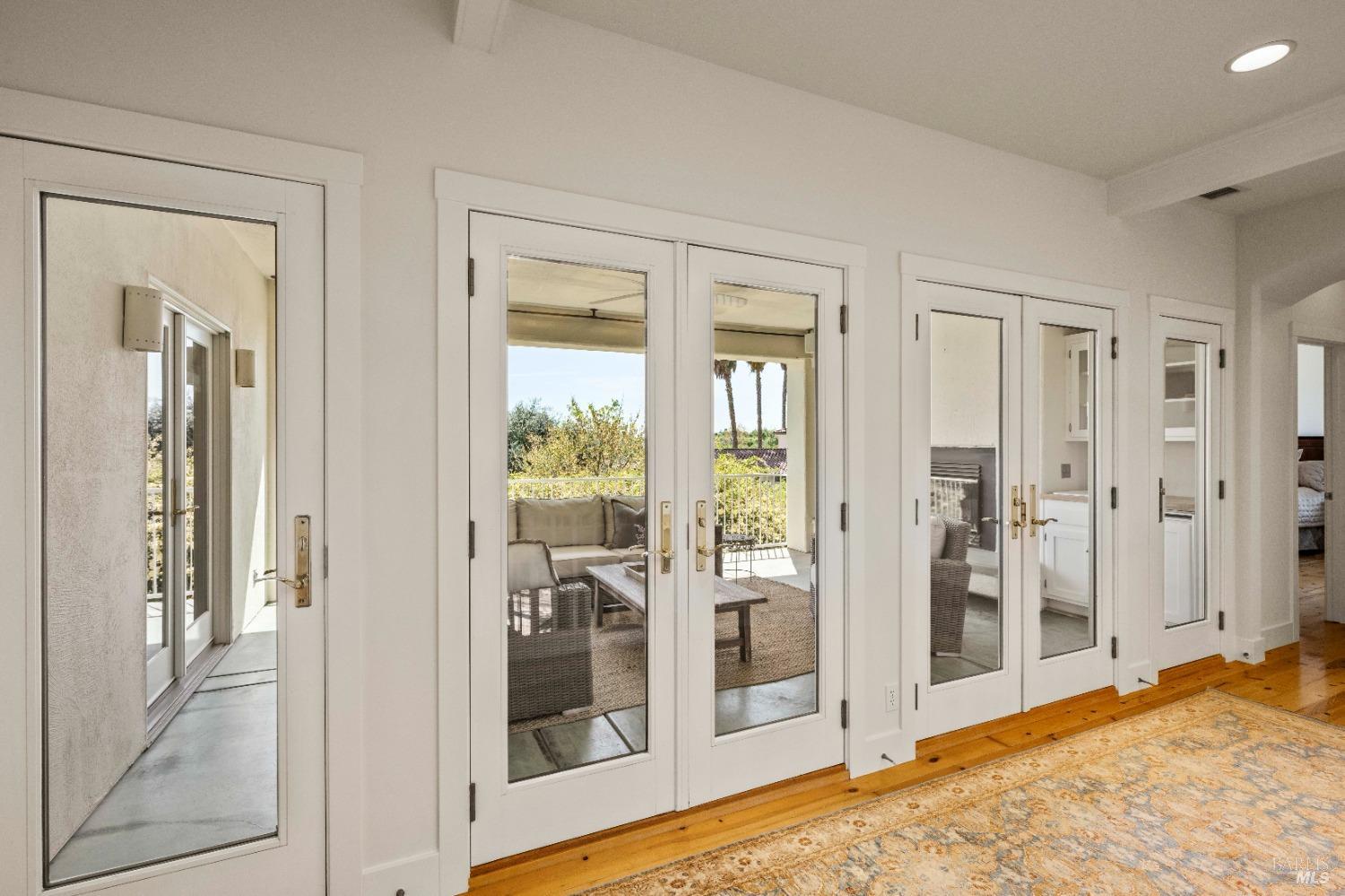 Detail Gallery Image 33 of 88 For 9420 Stevenson Bridge Rd, Winters,  CA 95694 - 8 Beds | 8/1 Baths