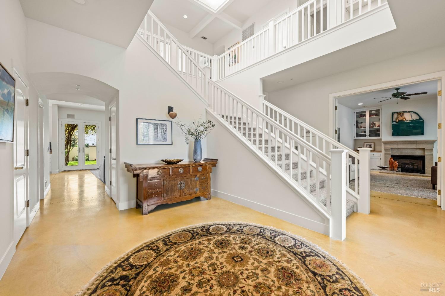 Detail Gallery Image 19 of 88 For 9420 Stevenson Bridge Rd, Winters,  CA 95694 - 8 Beds | 8/1 Baths