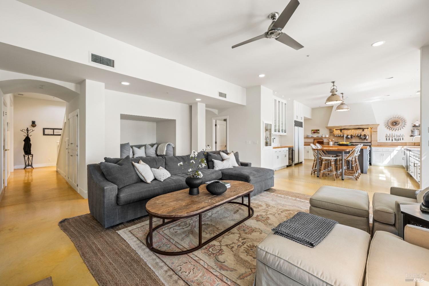 Detail Gallery Image 22 of 88 For 9420 Stevenson Bridge Rd, Winters,  CA 95694 - 8 Beds | 8/1 Baths