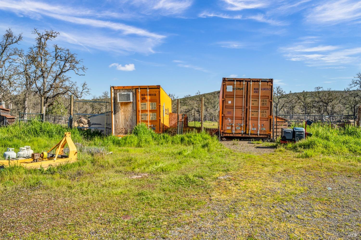 Detail Gallery Image 17 of 22 For 21054 Yankee Valley Rd, Hidden Valley Lake,  CA 95467 - 3 Beds | 2 Baths