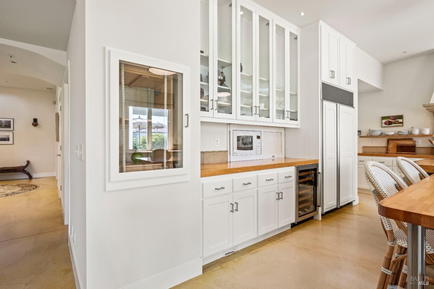 Detail Gallery Image 28 of 88 For 9420 Stevenson Bridge Rd, Winters,  CA 95694 - 8 Beds | 8/1 Baths
