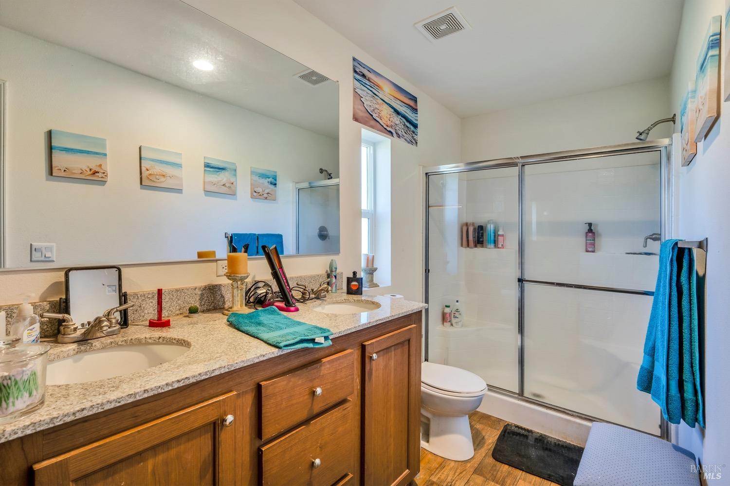 Detail Gallery Image 14 of 22 For 21054 Yankee Valley Rd, Hidden Valley Lake,  CA 95467 - 3 Beds | 2 Baths