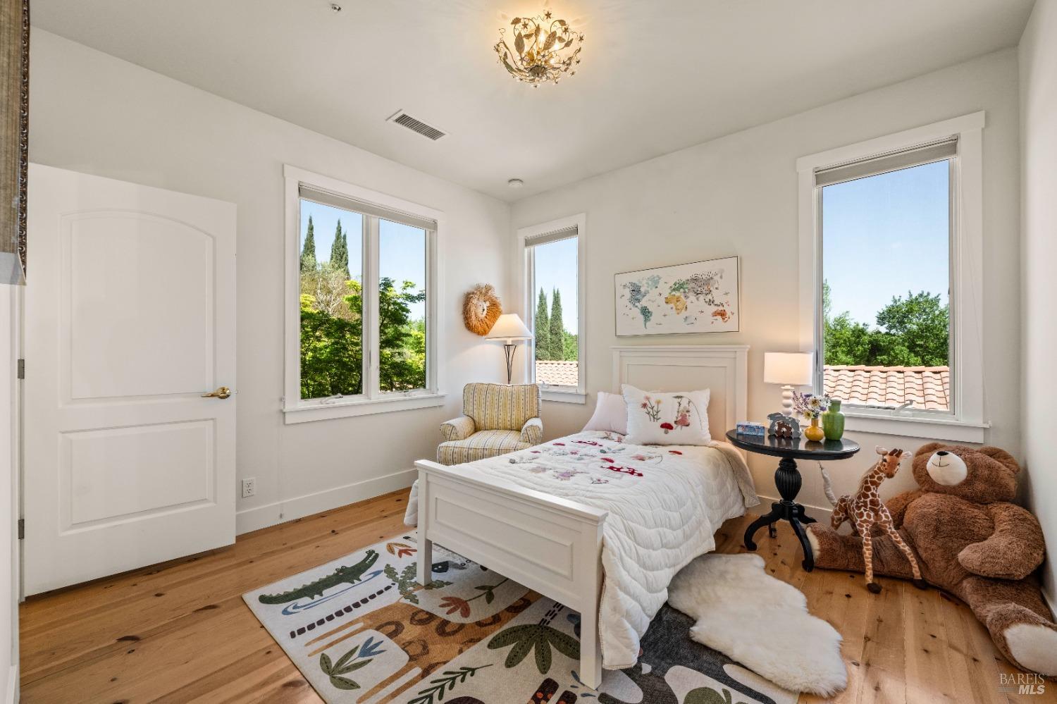 Detail Gallery Image 42 of 88 For 9420 Stevenson Bridge Rd, Winters,  CA 95694 - 8 Beds | 8/1 Baths