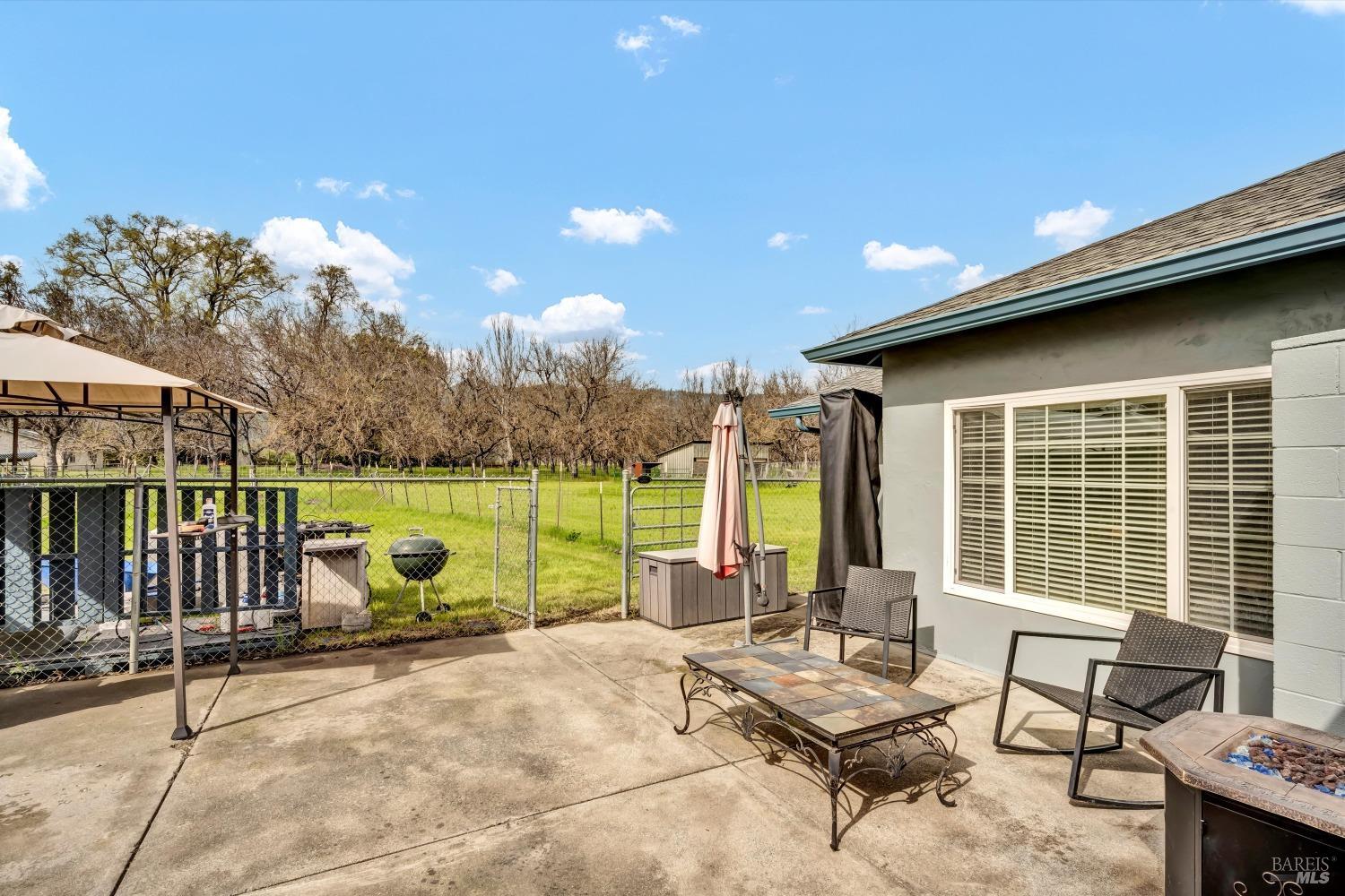 Detail Gallery Image 22 of 31 For 820 Clover Dr, Upper Lake,  CA 95485 - 4 Beds | 2/1 Baths