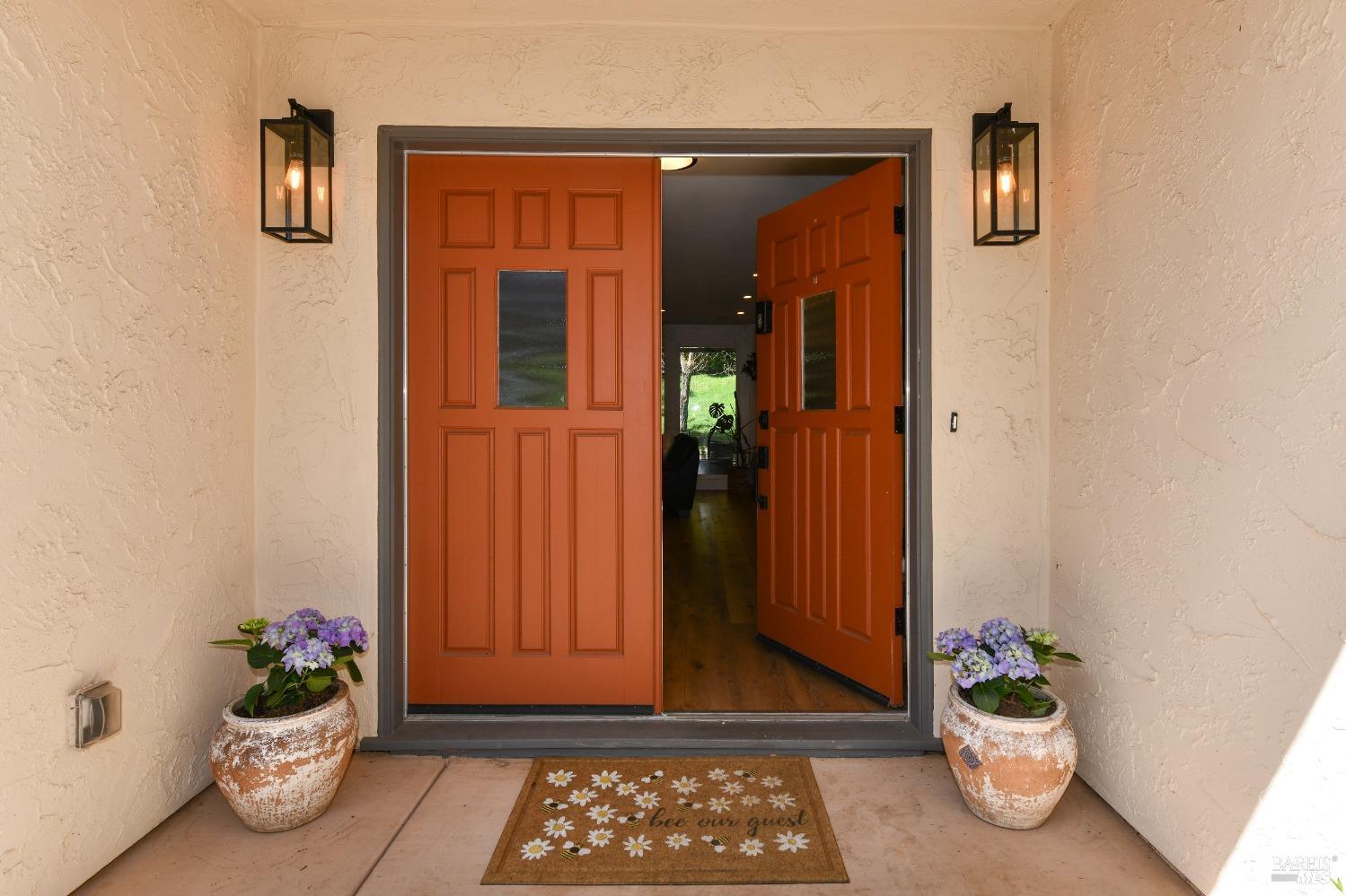 Detail Gallery Image 2 of 54 For 3657 Spurs Trl, American Canyon,  CA 94503 - 3 Beds | 3 Baths