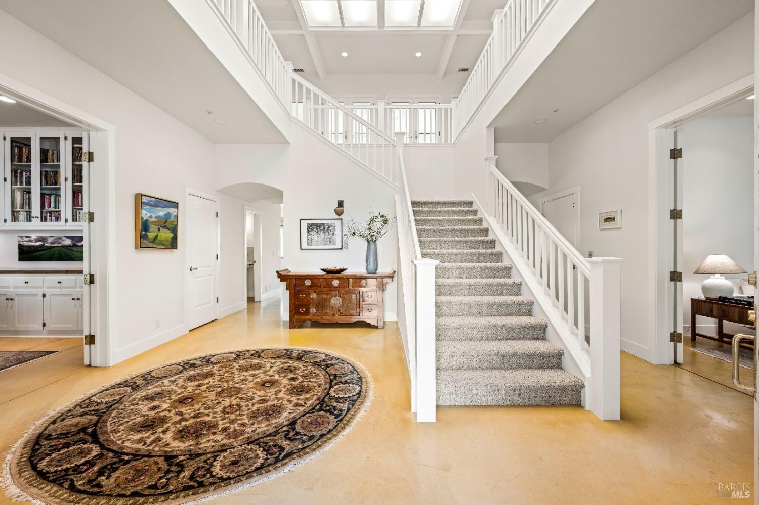 Detail Gallery Image 16 of 88 For 9420 Stevenson Bridge Rd, Winters,  CA 95694 - 8 Beds | 8/1 Baths