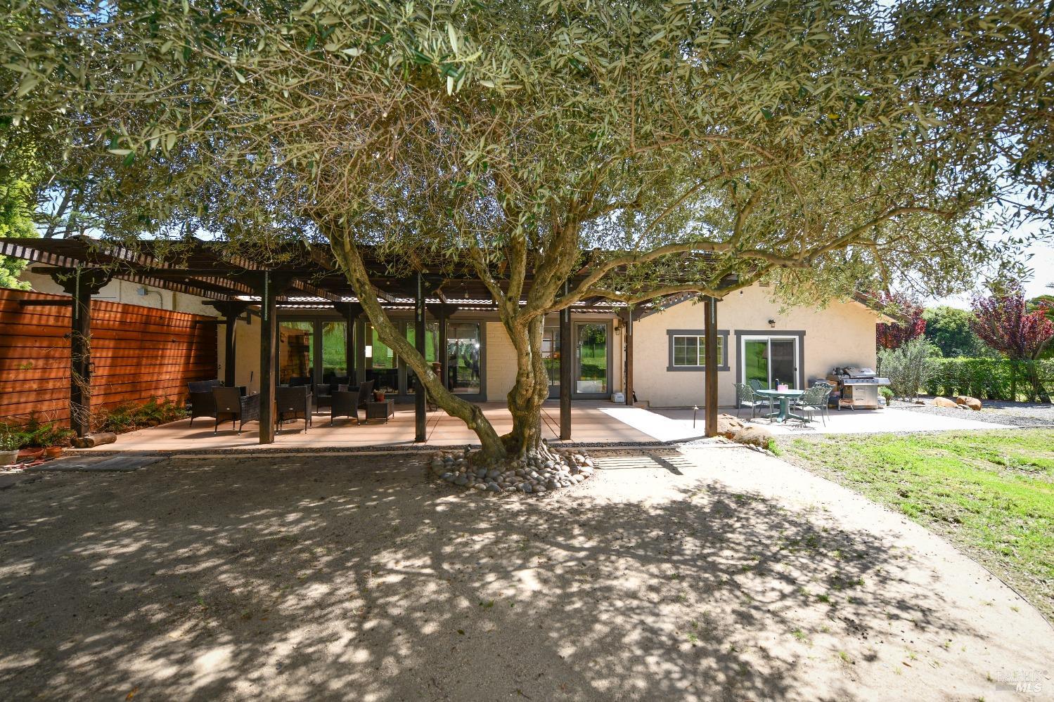Detail Gallery Image 24 of 54 For 3657 Spurs Trl, American Canyon,  CA 94503 - 3 Beds | 3 Baths