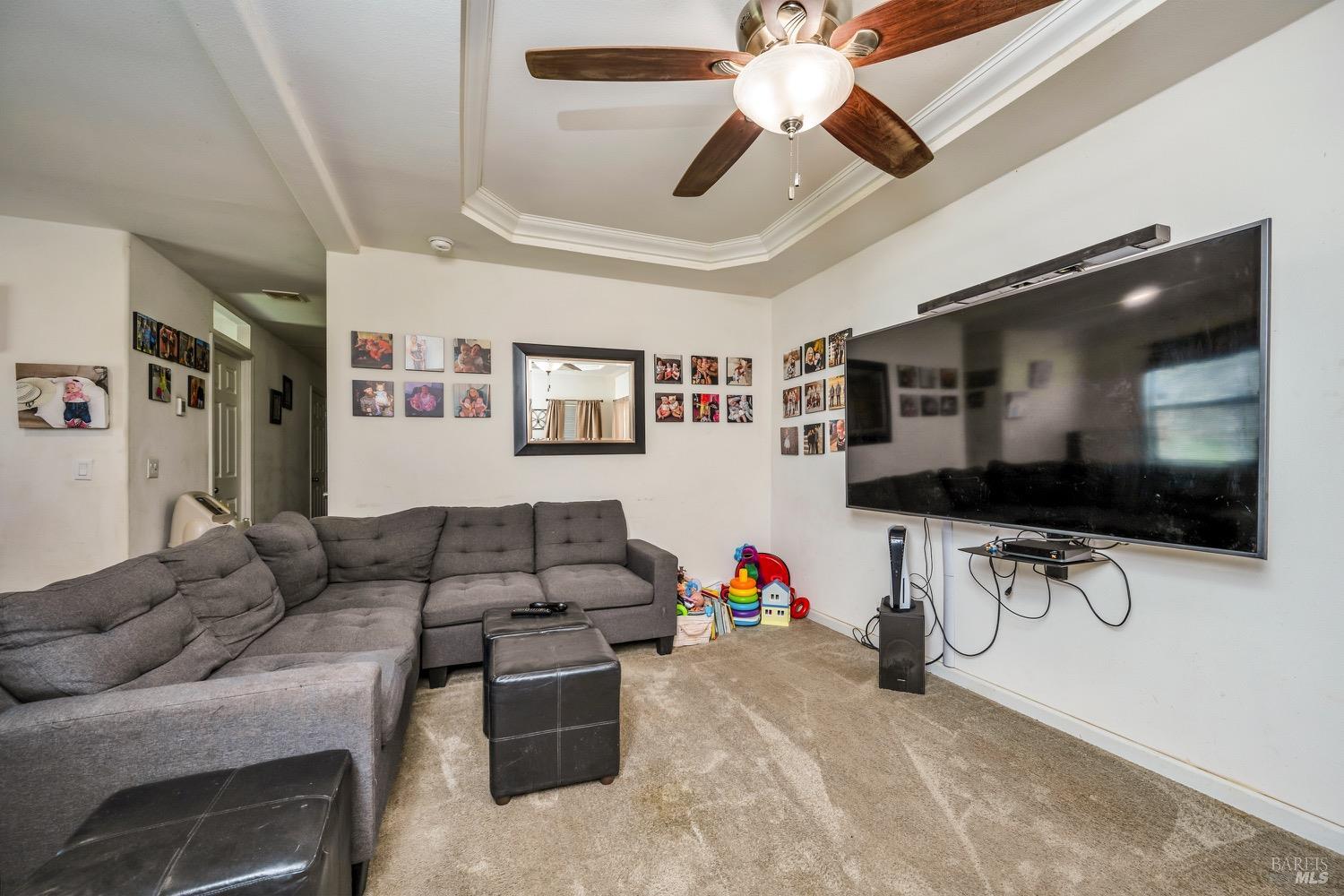 Detail Gallery Image 8 of 22 For 21054 Yankee Valley Rd, Hidden Valley Lake,  CA 95467 - 3 Beds | 2 Baths