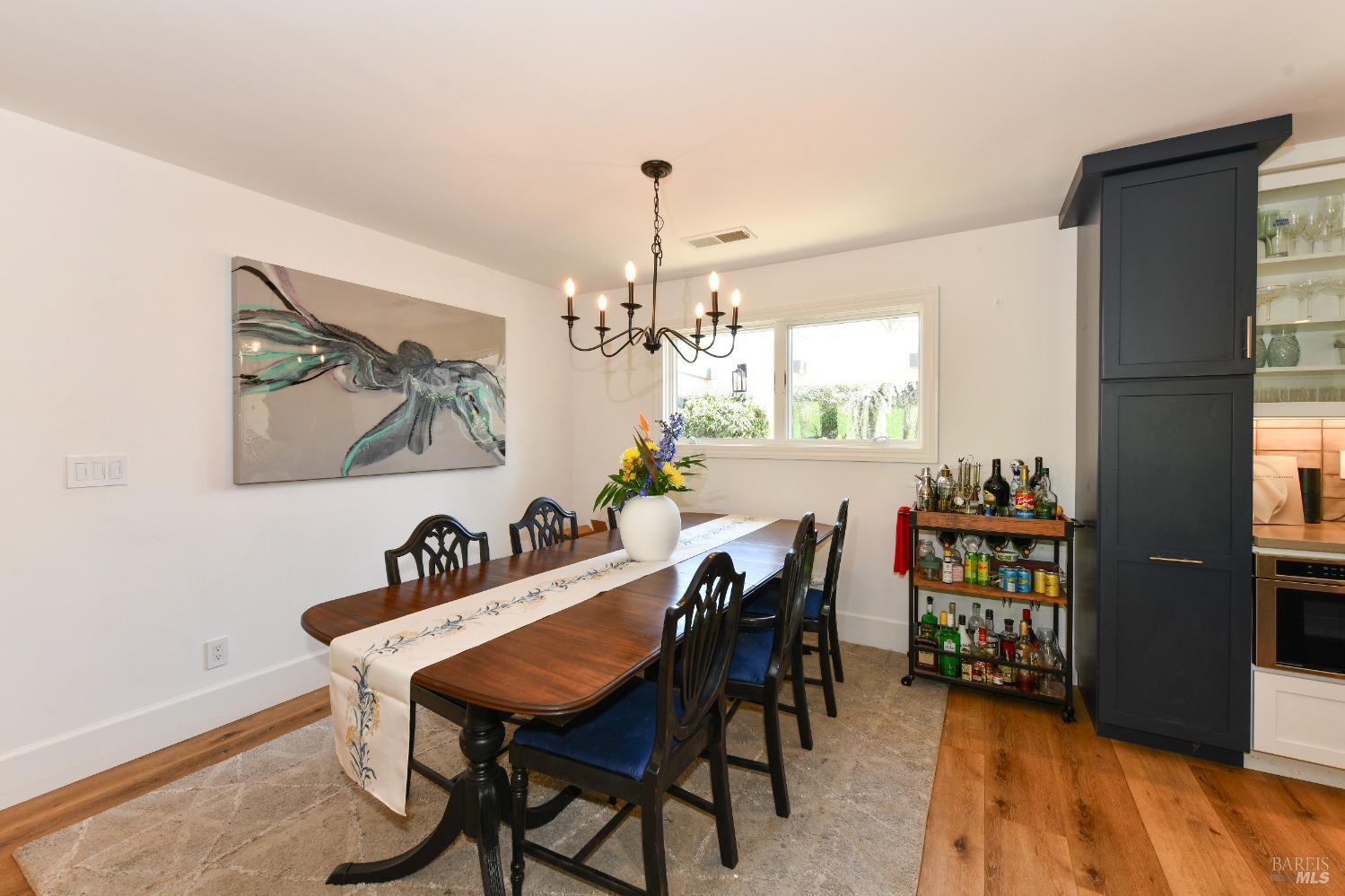 Detail Gallery Image 12 of 54 For 3657 Spurs Trl, American Canyon,  CA 94503 - 3 Beds | 3 Baths
