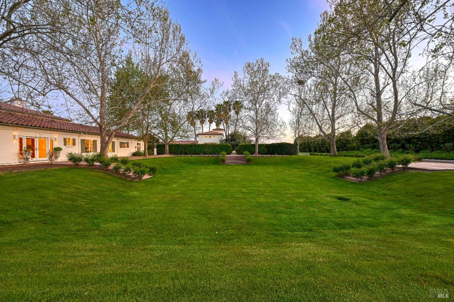 Detail Gallery Image 13 of 88 For 9420 Stevenson Bridge Rd, Winters,  CA 95694 - 8 Beds | 8/1 Baths