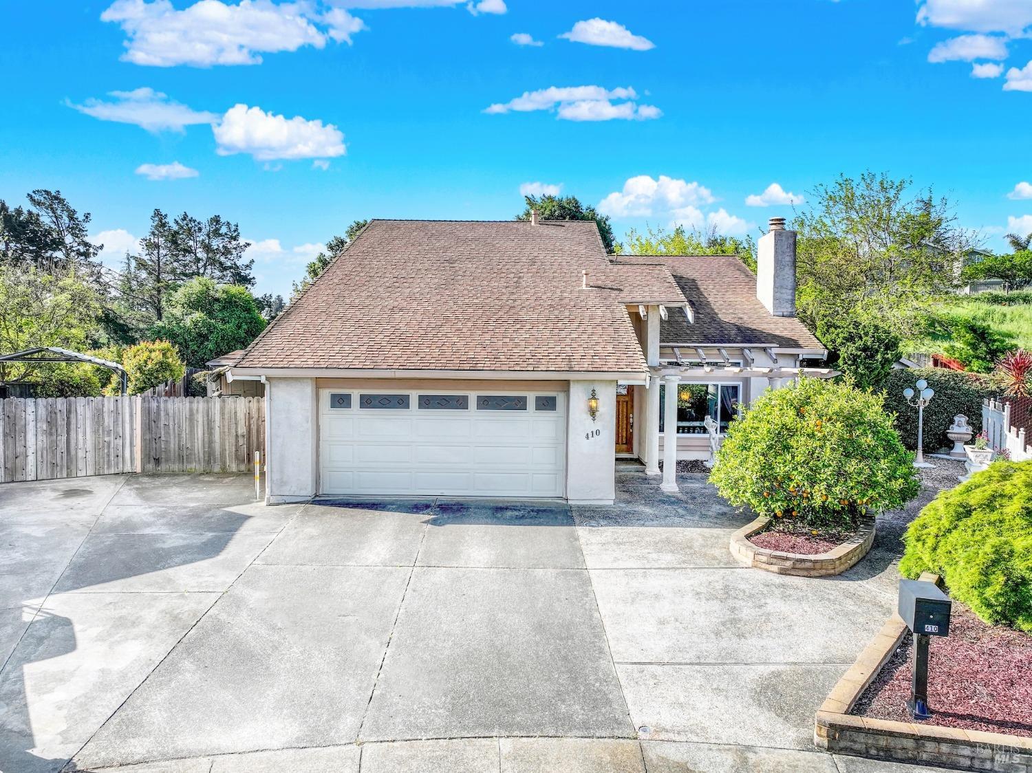 Detail Gallery Image 2 of 80 For 410 Duvall Ct, Benicia,  CA 94510 - 4 Beds | 3 Baths