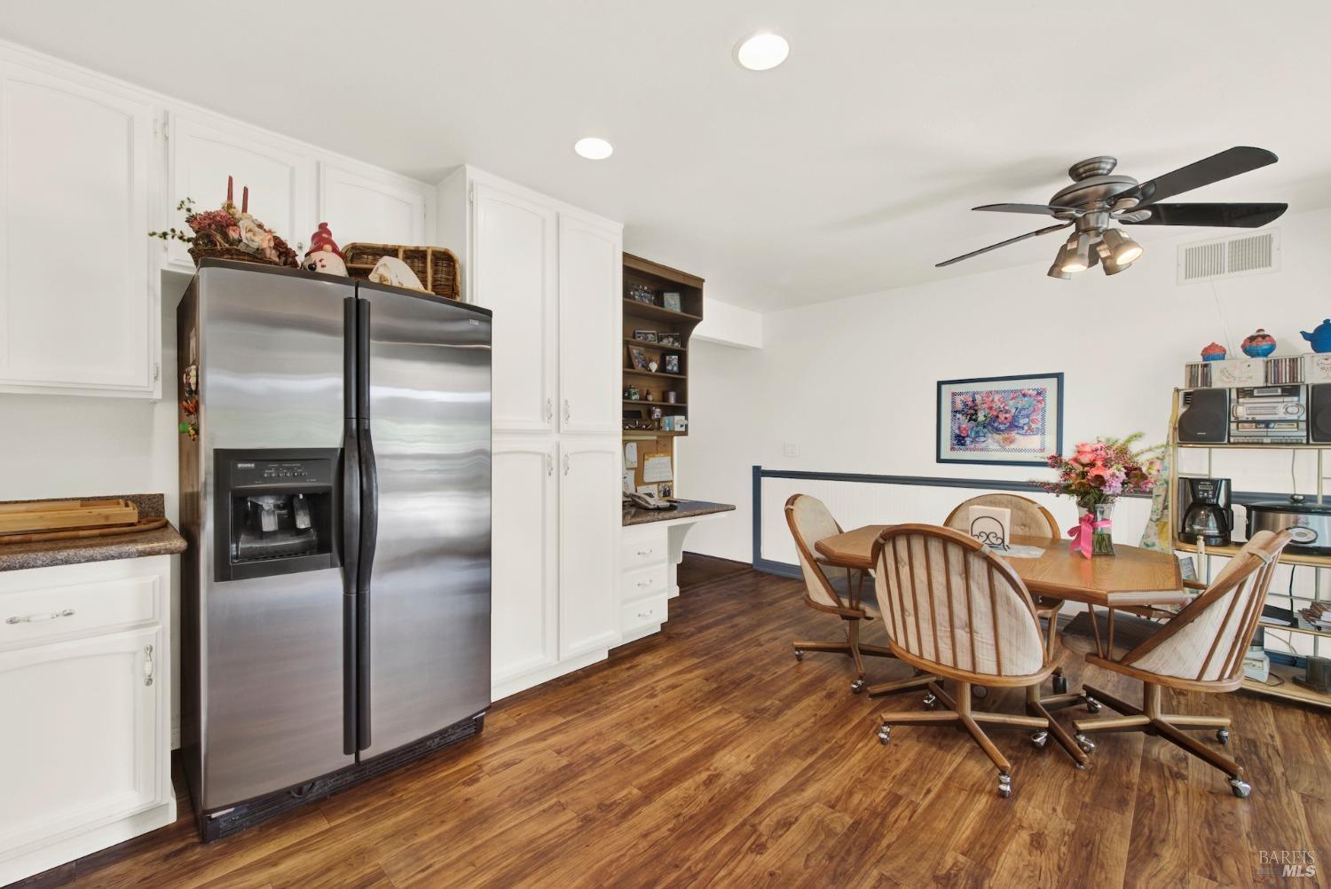 Detail Gallery Image 25 of 80 For 410 Duvall Ct, Benicia,  CA 94510 - 4 Beds | 3 Baths