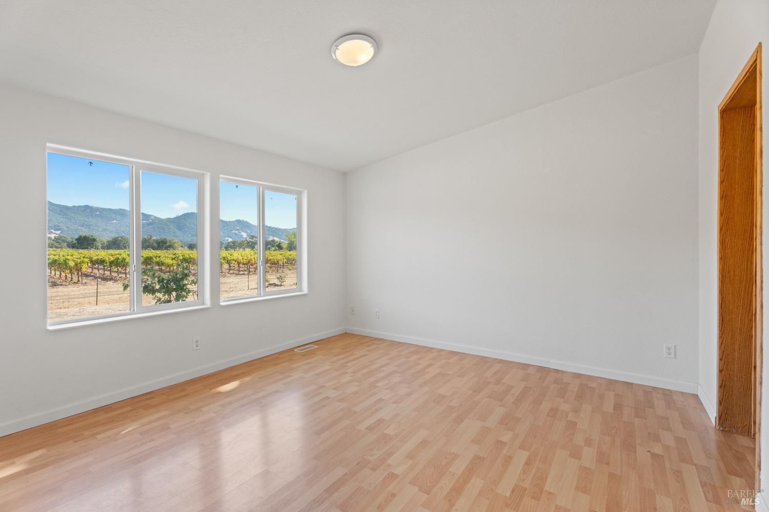 Detail Gallery Image 33 of 37 For 2301 Road H Unkn, Redwood Valley,  CA 95470 - 2 Beds | 1 Baths