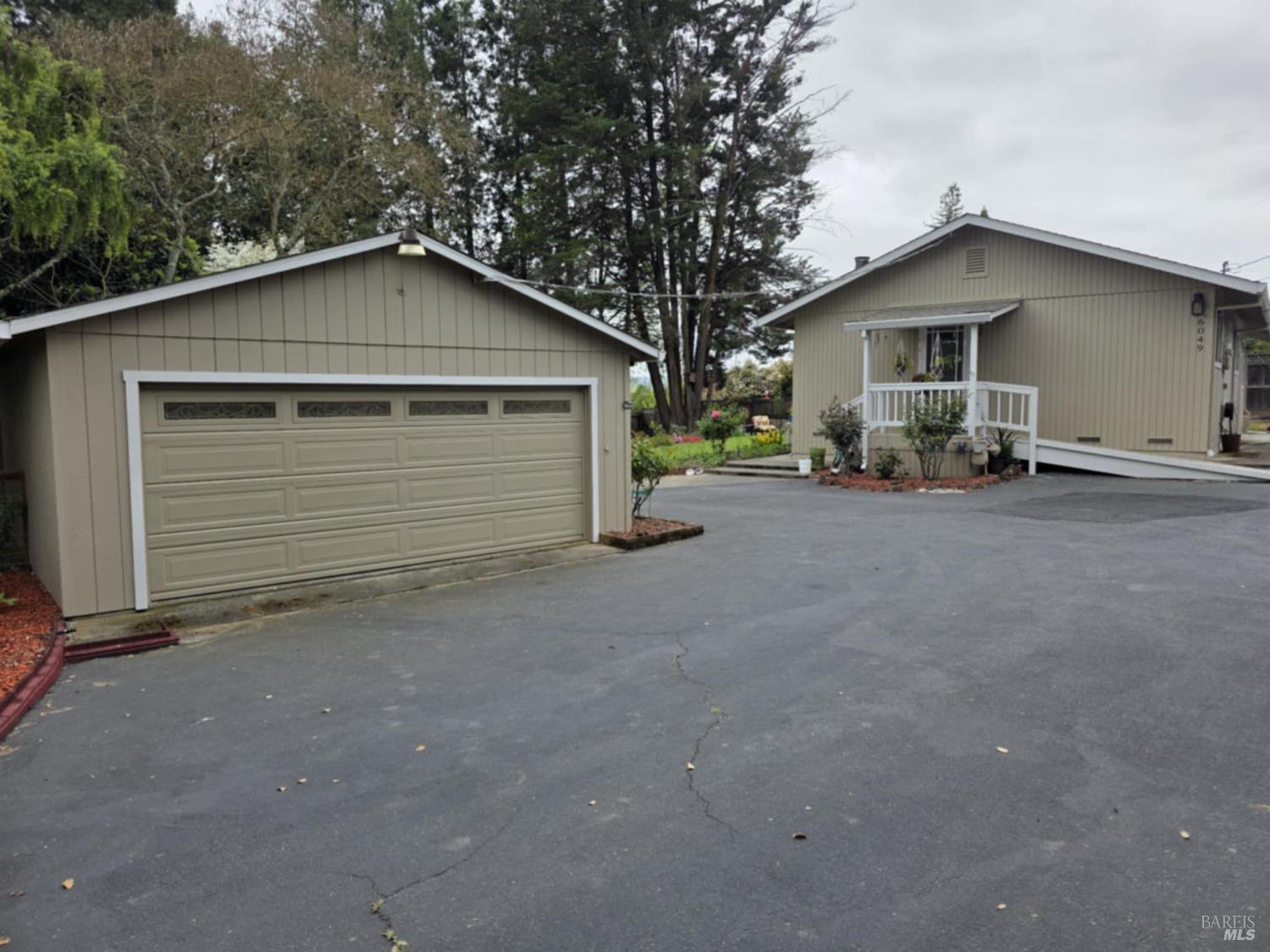 Detail Gallery Image 2 of 82 For 6049 Van Keppel Rd, Forestville,  CA 95436 - 2 Beds | 1 Baths