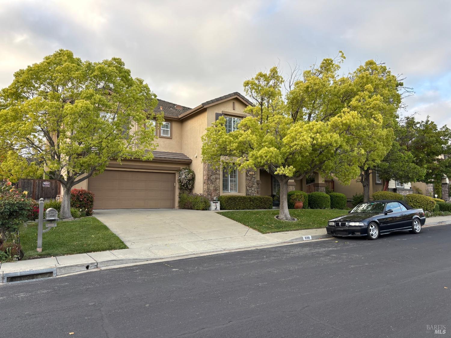 Detail Gallery Image 1 of 1 For 698 Kearney St, Benicia,  CA 94510 - 4 Beds | 3 Baths