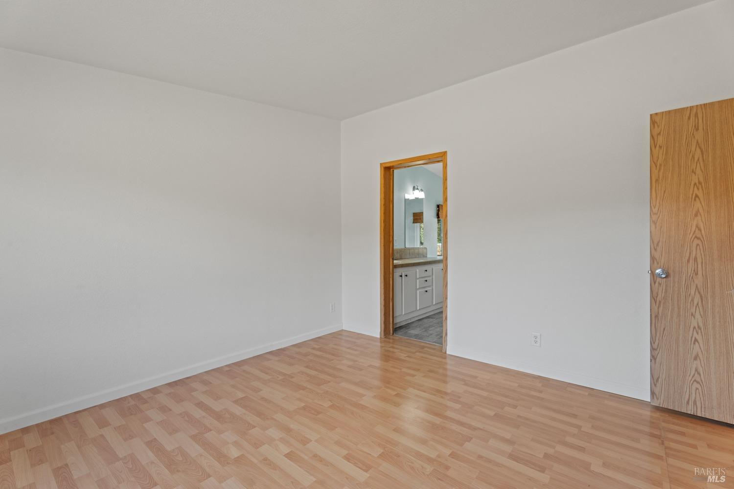 Detail Gallery Image 34 of 37 For 2301 Road H Unkn, Redwood Valley,  CA 95470 - 2 Beds | 1 Baths