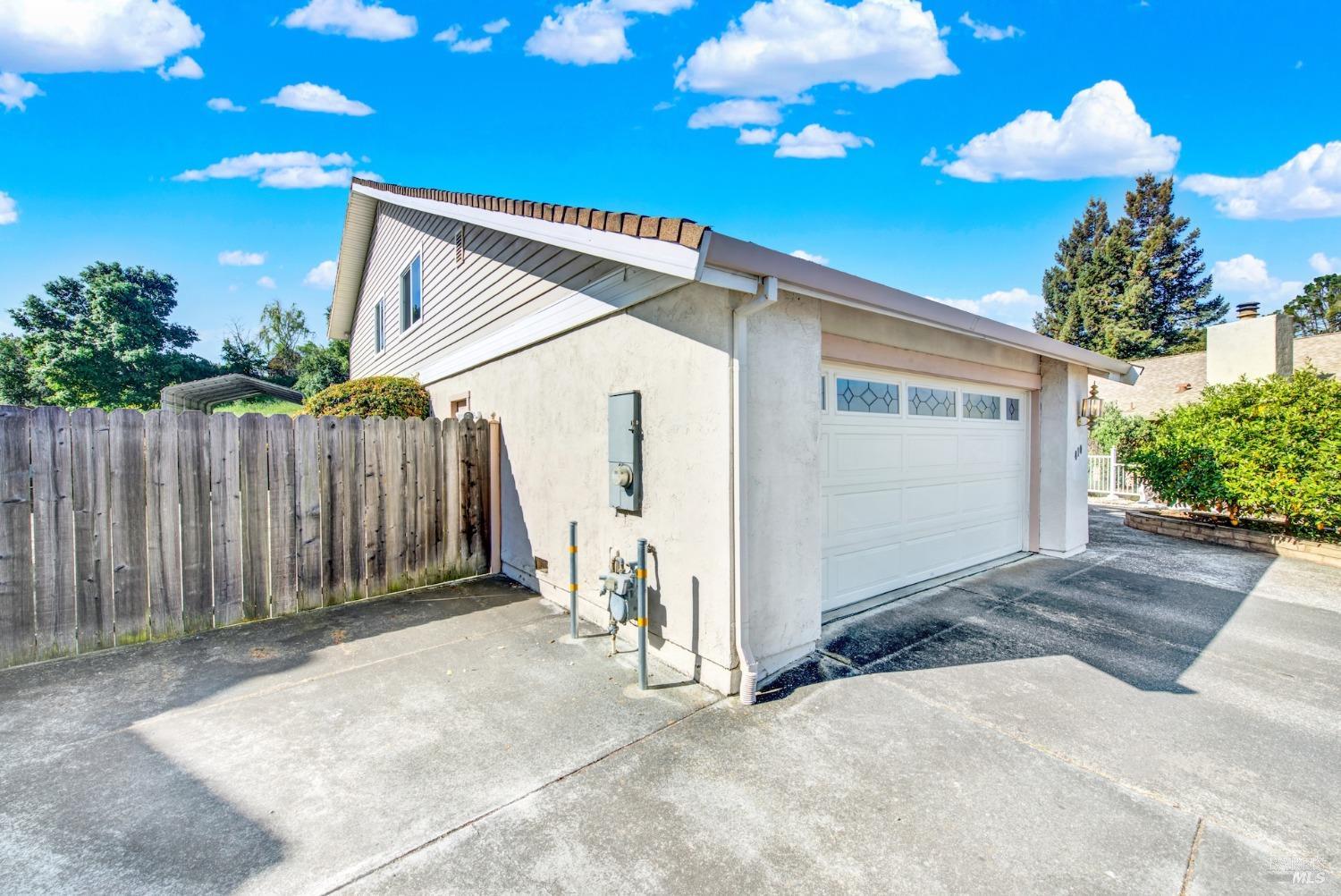Detail Gallery Image 7 of 80 For 410 Duvall Ct, Benicia,  CA 94510 - 4 Beds | 3 Baths