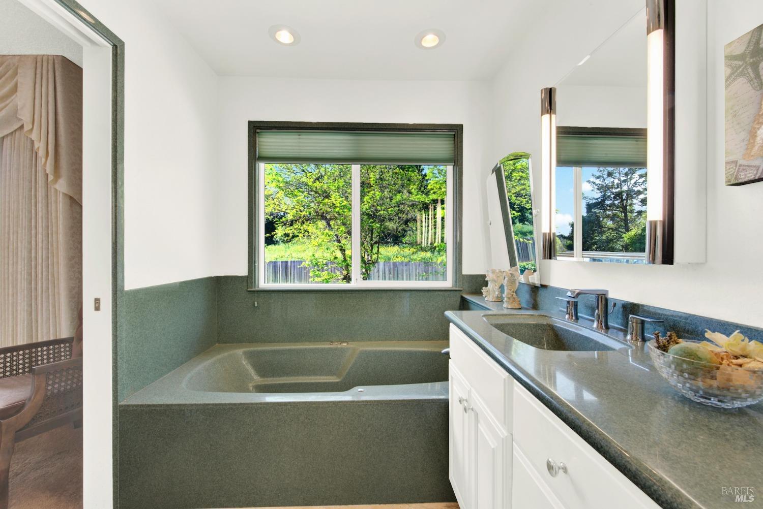 Detail Gallery Image 55 of 80 For 410 Duvall Ct, Benicia,  CA 94510 - 4 Beds | 3 Baths