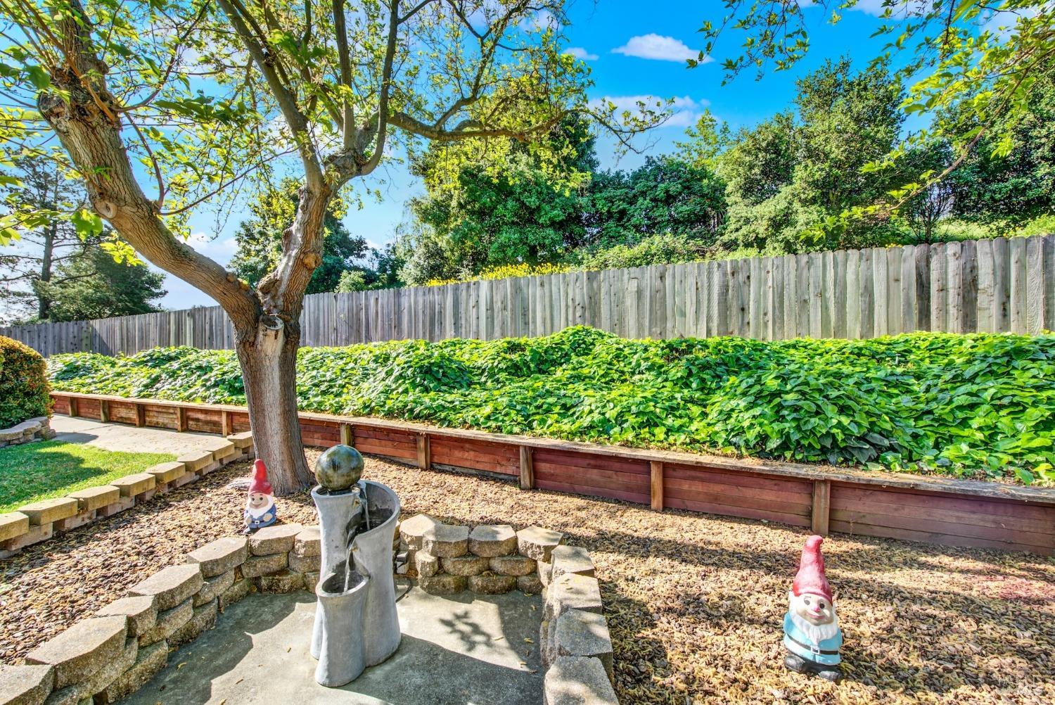 Detail Gallery Image 64 of 80 For 410 Duvall Ct, Benicia,  CA 94510 - 4 Beds | 3 Baths