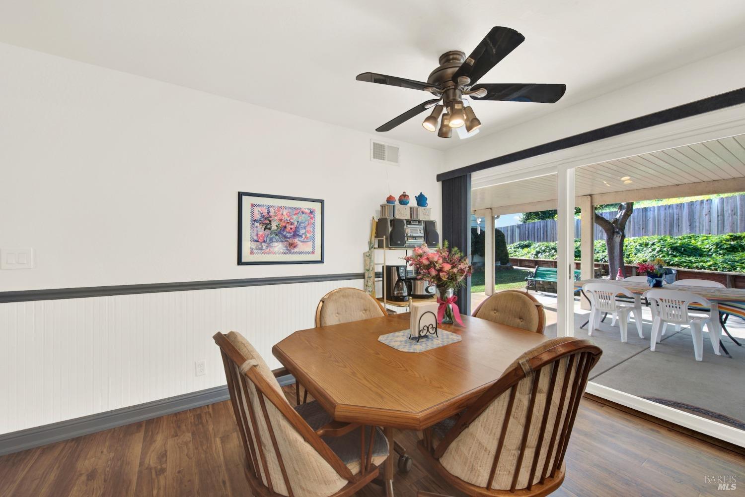 Detail Gallery Image 29 of 80 For 410 Duvall Ct, Benicia,  CA 94510 - 4 Beds | 3 Baths